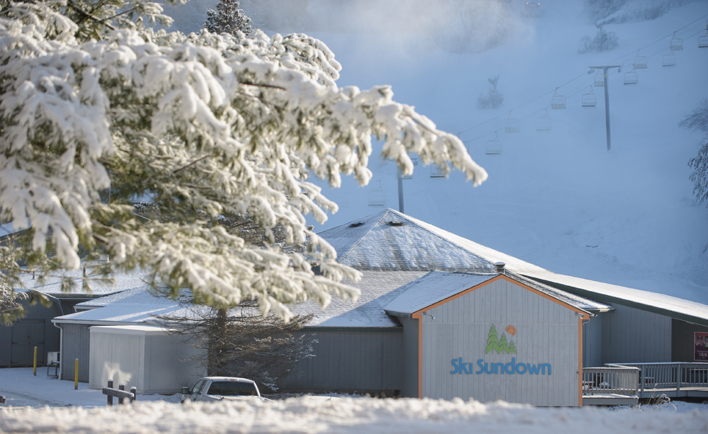 CHILLY CONNECTICUT GREAT WINTER ACTIVITIES visual data 3